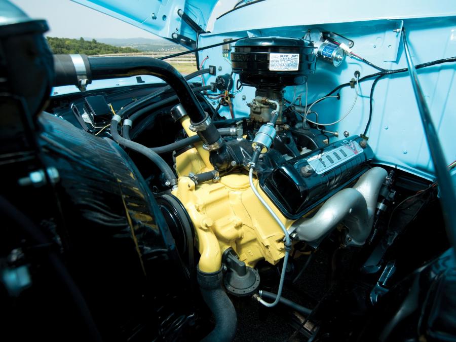  Ford F-100 Custom Panel 1956 года  (фото 7 из 9)